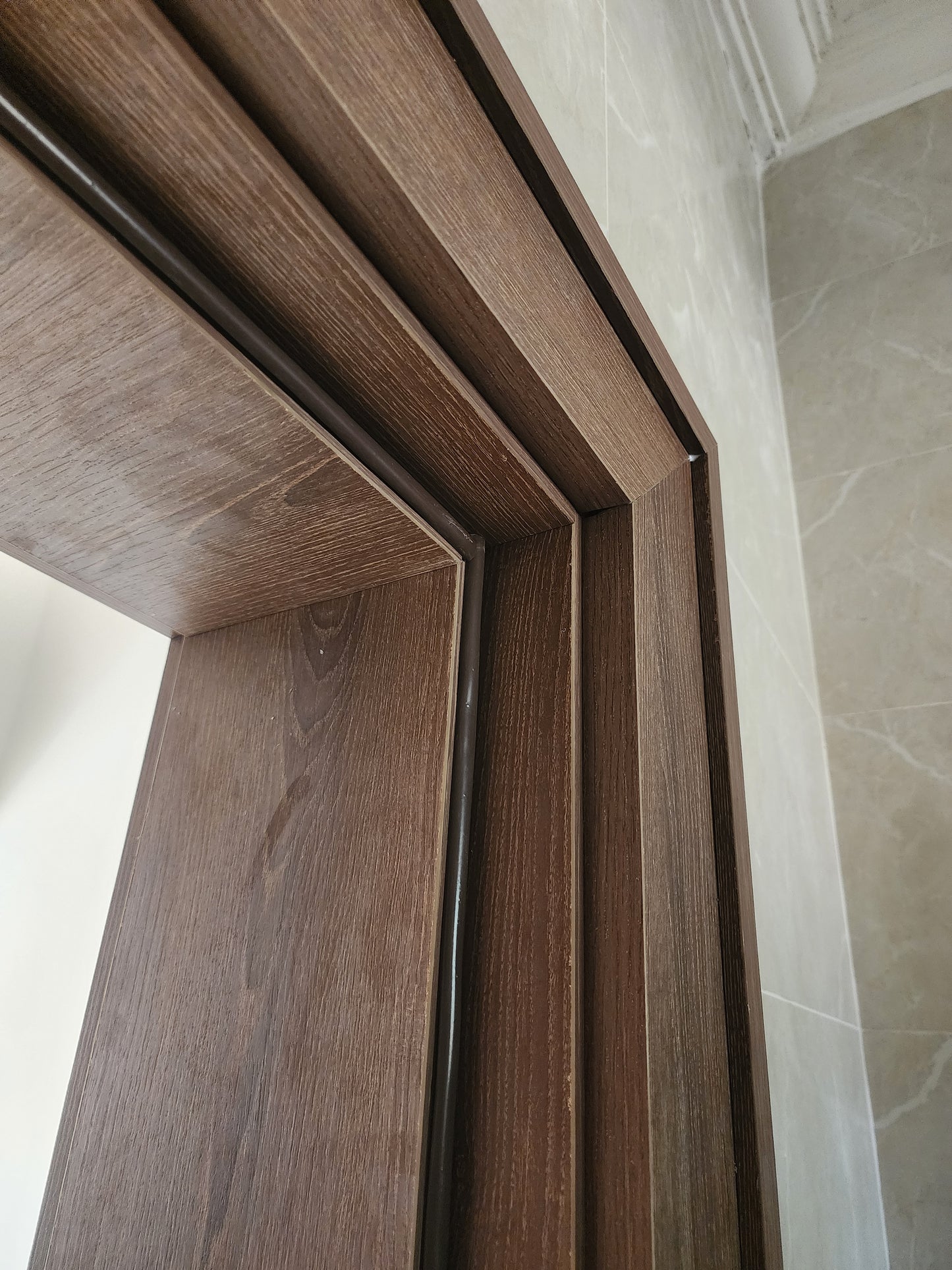 MFC-SK-D2043 SD-Ash Classic Honey